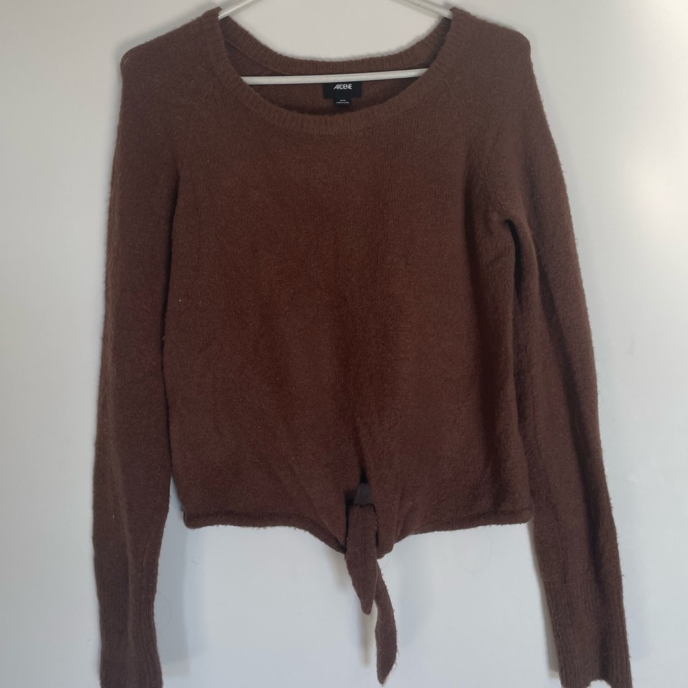 Ardenes Brown Tie Up crewneck